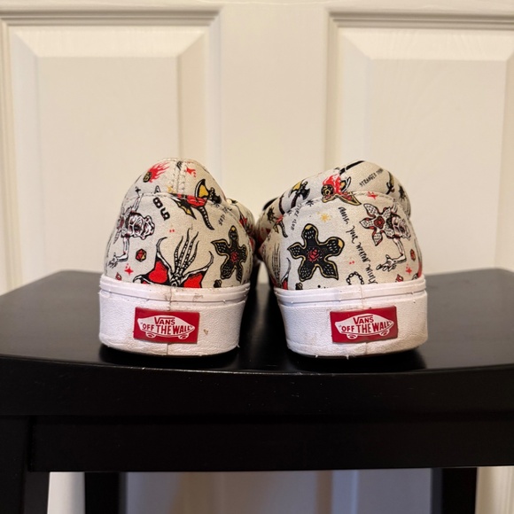 VANS x Stranger Things Custom Hellfire Club Slip On Size 9.5 - Picture 2 of 5